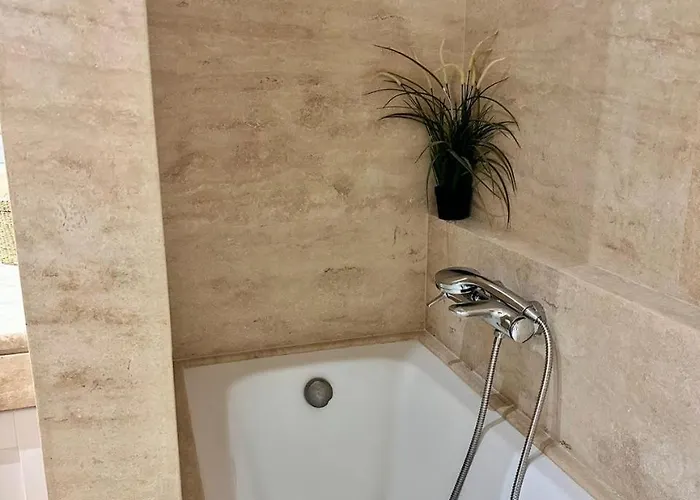 Apartament By Goutos Luxury Living *