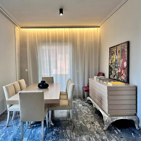 By Goutos Luxury Living Appartement