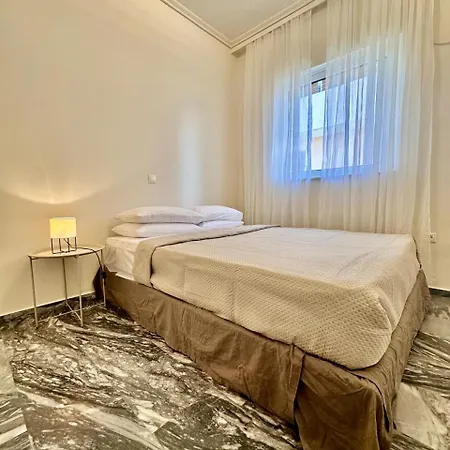 By Goutos Luxury Living ארמיוני