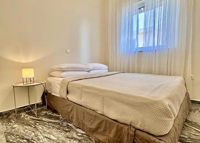 By Goutos Luxury Living 埃尔米奥尼